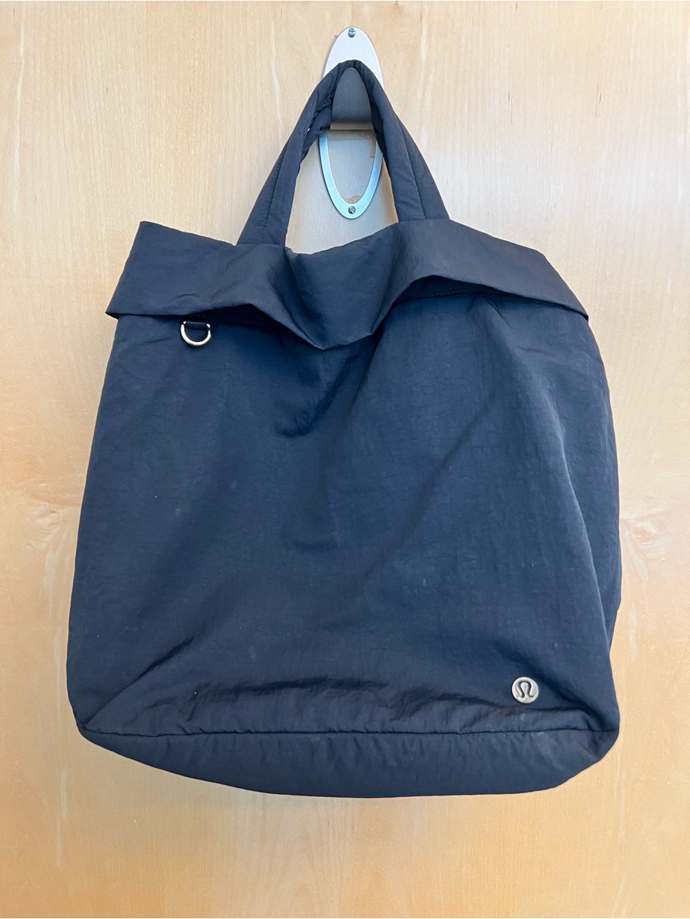 lululemon On My Level Tote Bag 20L